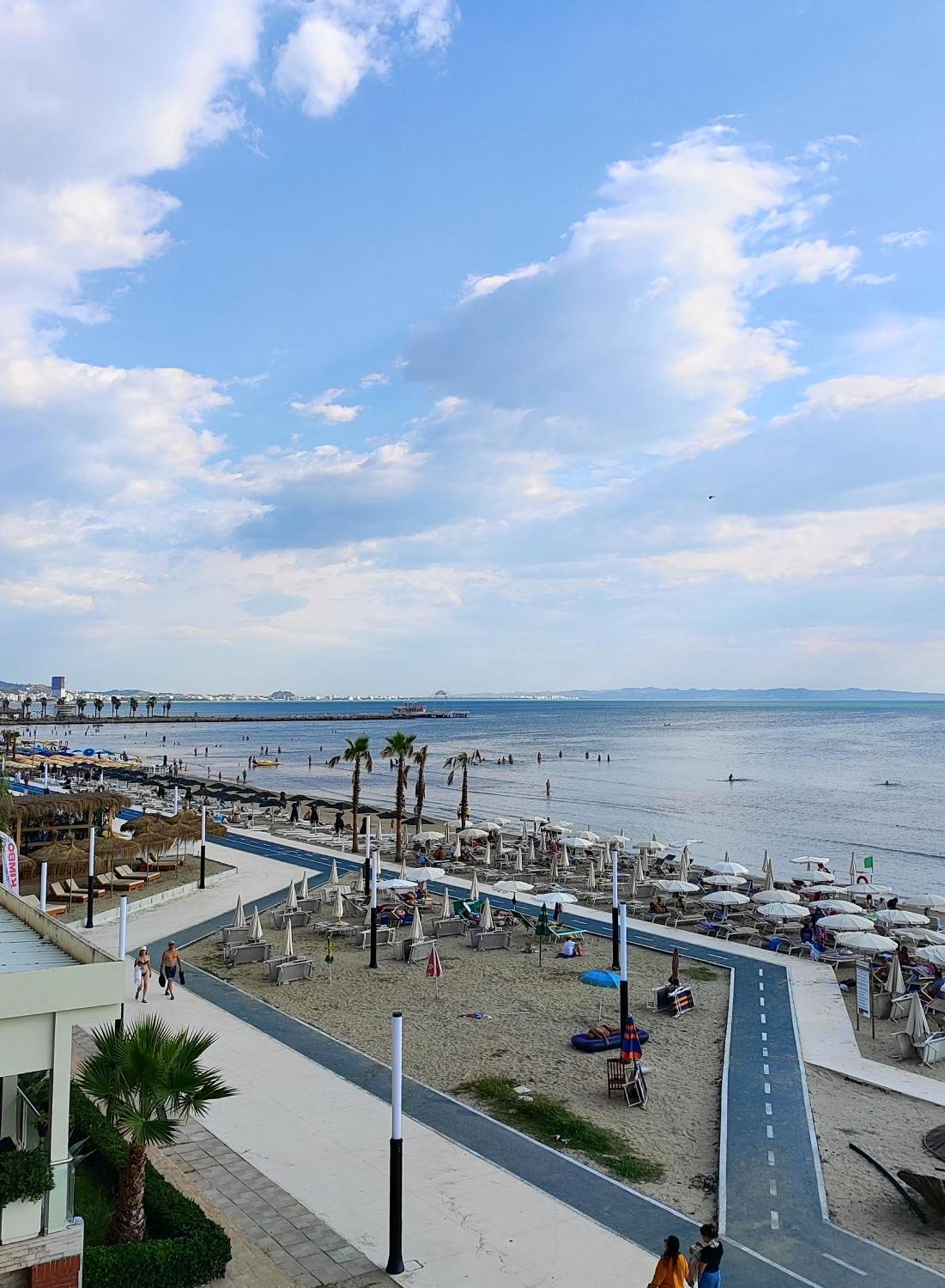 Beach Apartment 1 Durrës Exterior foto